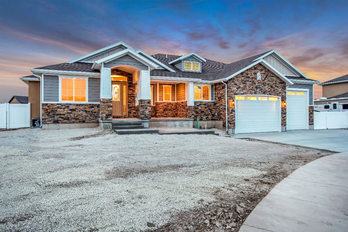 Cyndi Floor Plan Lightyear Homes Utah Custom Home Builder